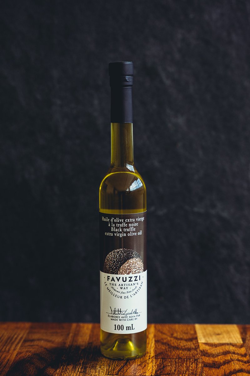 Black truffle extra virgin olive oil