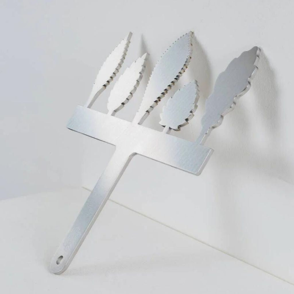 Metal Chocolate Comb in Spring Leaf Shape