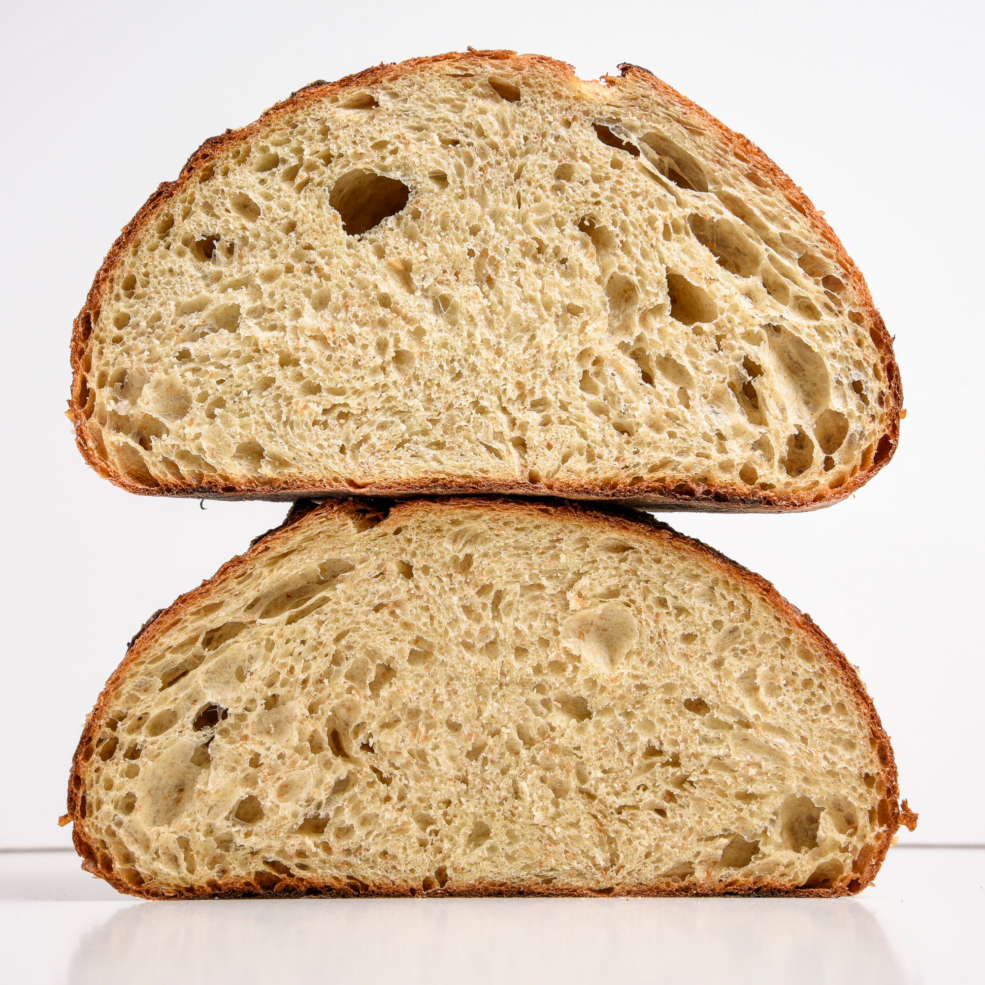 Le fournil bakery Pain Montagnard loaf sliced in half